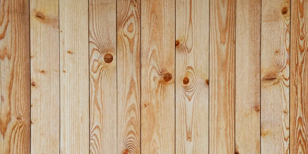 Lames de bois assemblées