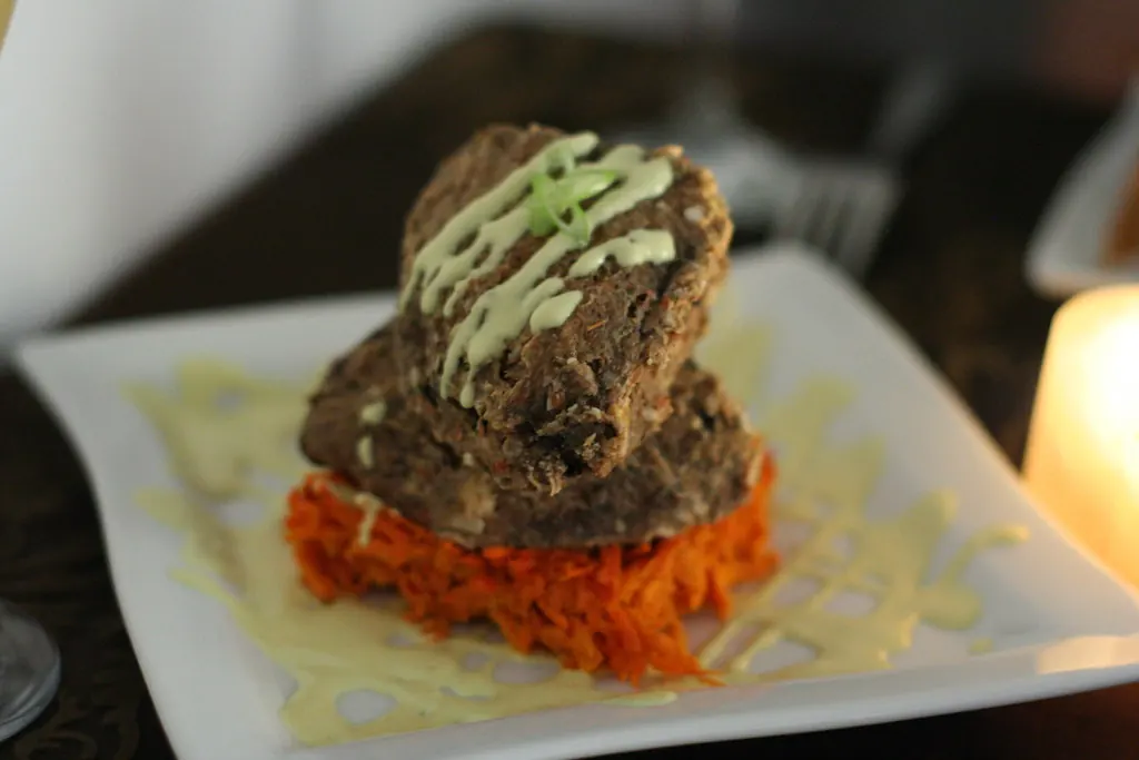 Un plat de la maison